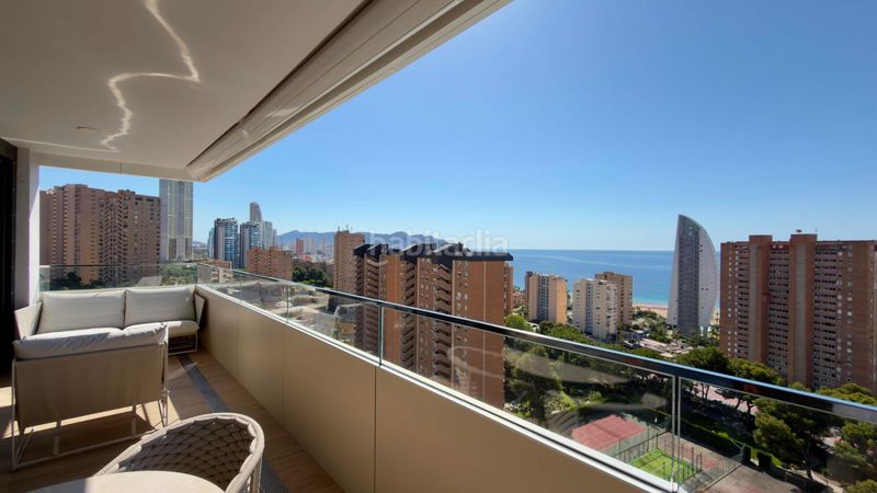 Foto 63b525a8-06d5-48de-bc4c-a77edcc069a8. Apartament amb aparcament a Playa Poniente Benidorm