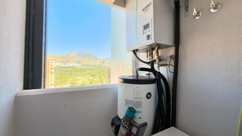 Foto cedcb627-509f-424e-968a-341220327843. Apartament amb aparcament a Playa Poniente Benidorm
