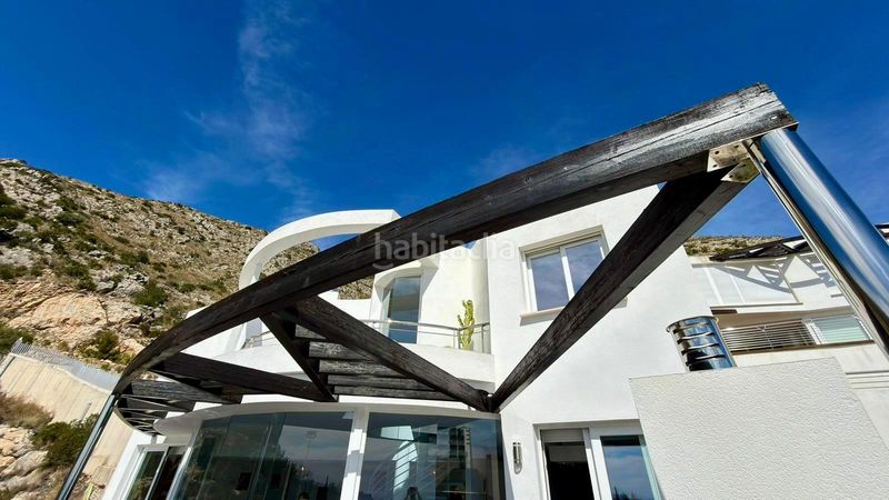 Foto 0a8194a9-57a9-452d-843a-494f0773322d. Àtic amb calefacció aparcament piscina a Altea la vella Altea