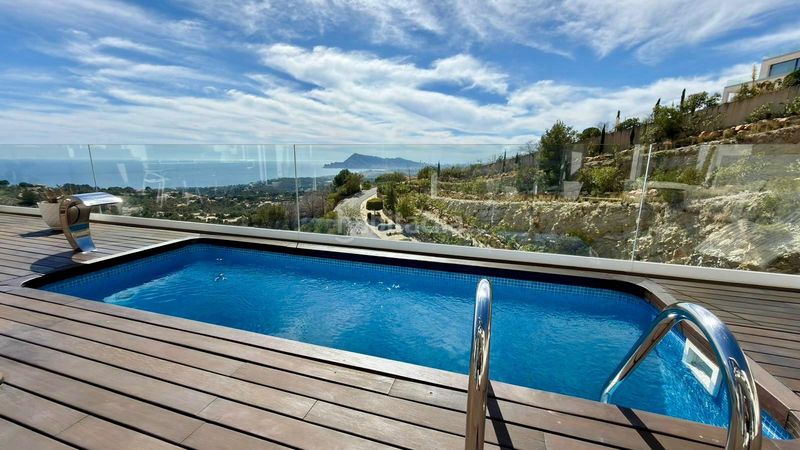 Foto 0ab7ad54-589d-420e-9e59-26c8128e9562. Àtic amb calefacció aparcament piscina a Altea la vella Altea