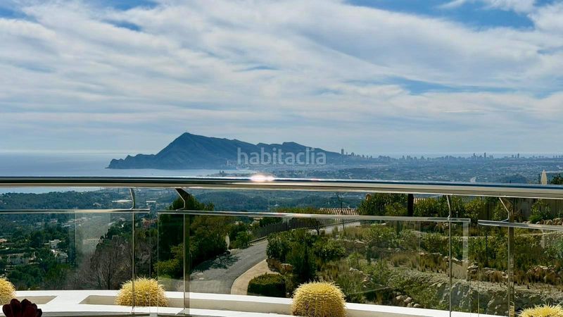 Foto adcbe3b5-1ec7-4531-a1cc-45f5d839f5f1. Àtic amb calefacció aparcament piscina a Altea la vella Altea