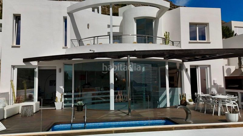 Foto c78ed10a-f156-481a-8378-1c339cfc05a3. Àtic amb calefacció aparcament piscina a Altea la vella Altea