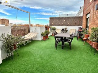 Àtic  Calle campamento. Ático tipo loft exclusivo con terraza panorámica  feria de muest