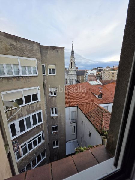 Foto ed9ed33d-2a73-436b-8fee-3f91e38de740. Àtic a Centro Avilés