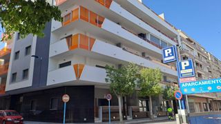 Aparcament cotxe a Calle RAMON GALLUD