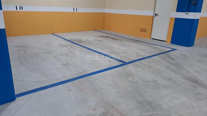 Foto e5cc278c-d8ee-4097-a3c3-57e29f54e671. Aparcament cotxe a Las Piscinas Naturales Torrevieja