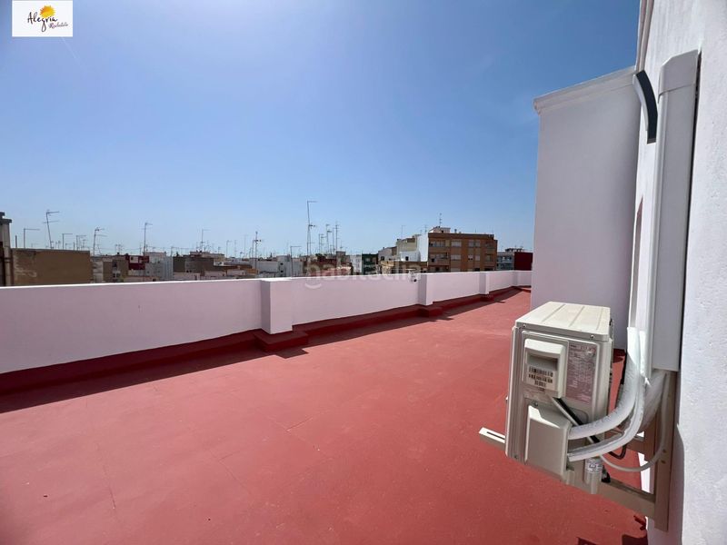 Foto be62c5b3-dc69-43b1-b3ff-248d0434d8cf. Àtic amb calefacció a El Mercado Manises