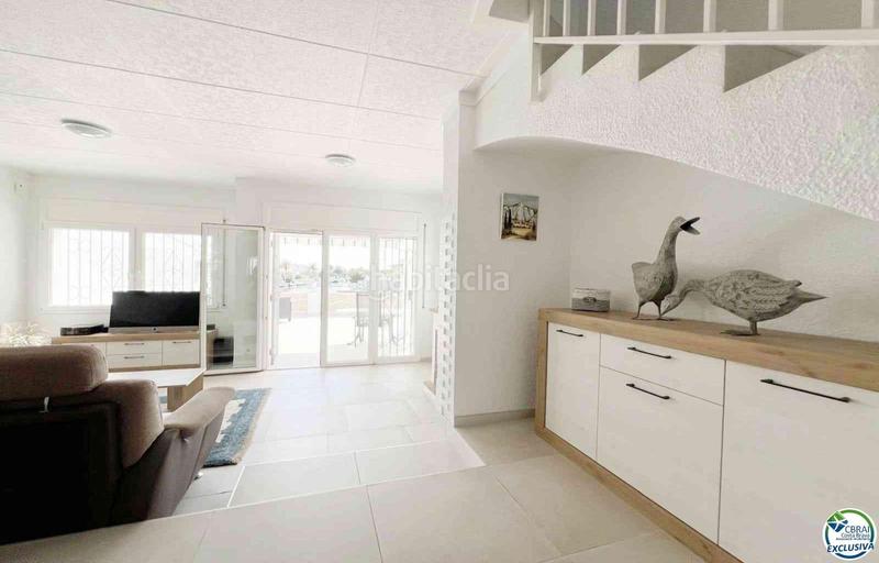 Foto 966ae28f-9d2d-4783-b3b1-72c0feef25ff. Chalet casa en venta con amarre en , costa brava en Empuriabrava