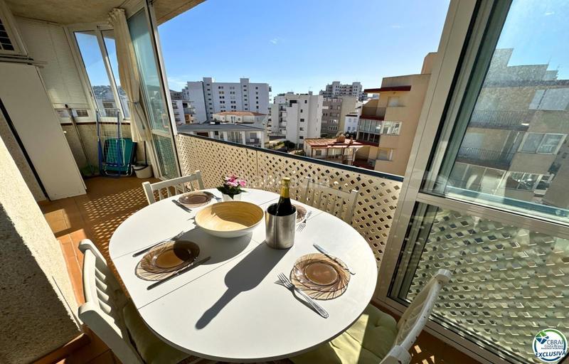 Foto cea1bbff-d9b8-4f8d-bf42-929e0e2872a8. Appartamento con parcheggio in Santa Margarida Roses