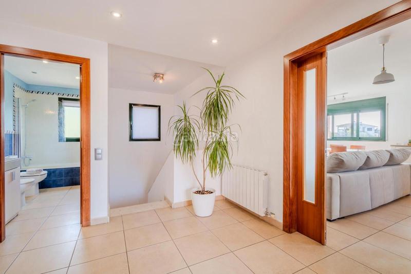 Foto 026e9a89-b033-485e-9e60-ad7f939813dd. Chalet casa independiente a en Sils