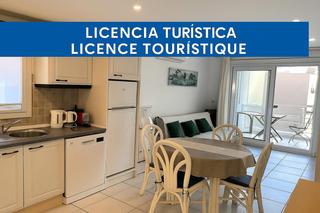 Pis  Joanot martorell. Muy bonito apartamento en 2 línea de mar en rosas vista mar