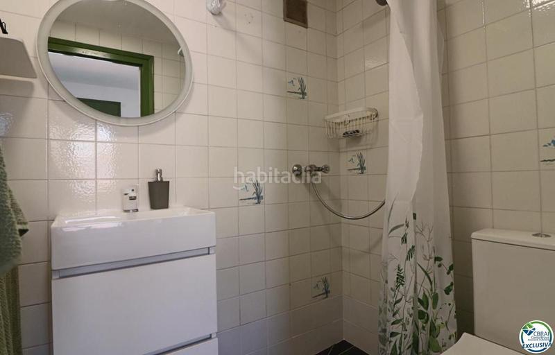 Foto b1ad5e05-bb5f-4a8e-a64b-986d4b5598f0. Casa a schiera con parcheggio in Sant Maurici Empuriabrava