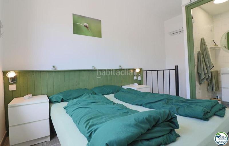 Foto d0183c5d-df63-44f6-8f62-64dfb67827c2. Casa a schiera con parcheggio in Sant Maurici Empuriabrava