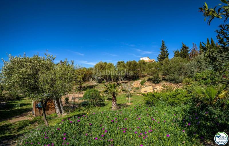 Foto b9319261-5d5d-4651-bf82-382c55fde0f4. Chalet gran villa reformada y rodeada naturaleza en Palau-saverdera