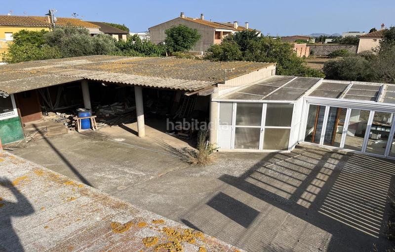 Foto 0f6f1702-4909-44a8-b7aa-436c31ed3a42. Chalet casa para reformar con local y 3 parcelas en Vilamacolum