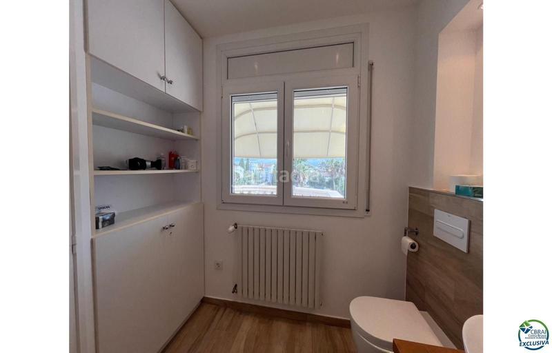 Foto 03fc558d-0638-44f1-bc93-8797858b973e. Chalet en venta casa al canal orientación sudeste , terreno de 542m2 y amarre de 12m en Empuriabrava