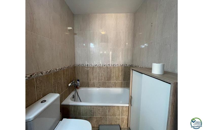 Foto 80da0550-56cf-4411-b126-9bc5b6a3e52e. Pis amb aparcament a Muga - Gran Reserva - Badia Empuriabrava