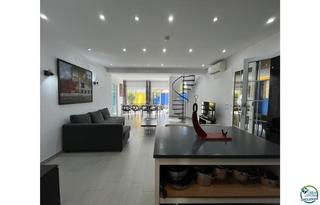 Xalet  Montseny. Exclusivo chalet con licencia turística en empuriabrava