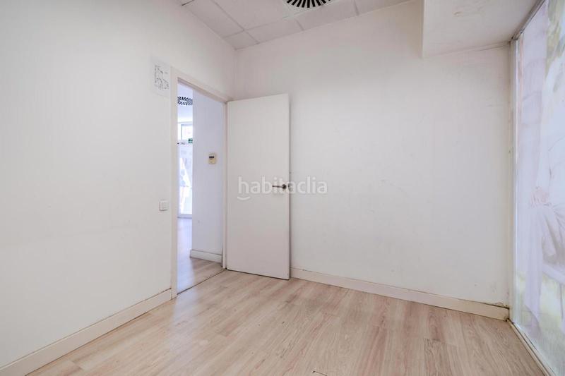 Foto 1176b79e-1eda-42bc-a46b-0685f7eeb037. Local comercial local a en La Devesa Girona