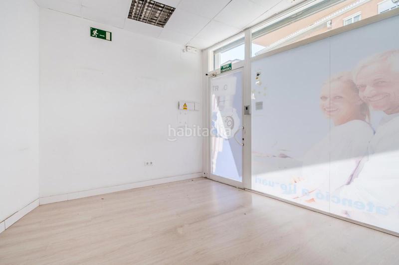 Foto 7ecea0d3-712b-40cb-8517-c7e69fa2b1a7. Local comercial local a en La Devesa Girona