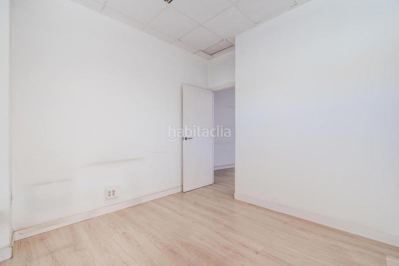 Foto db4a2b0f-a979-4f7d-86f7-bfad2382c16a. Local comercial local a en La Devesa Girona