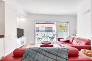 Flat  Raval dels grecs. Piso centro roses del ao 2020!