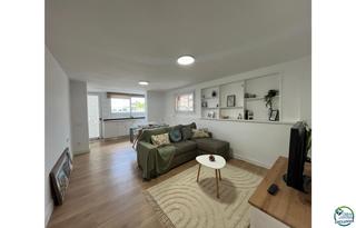Flat  Port emporda. Vivir junto al canal