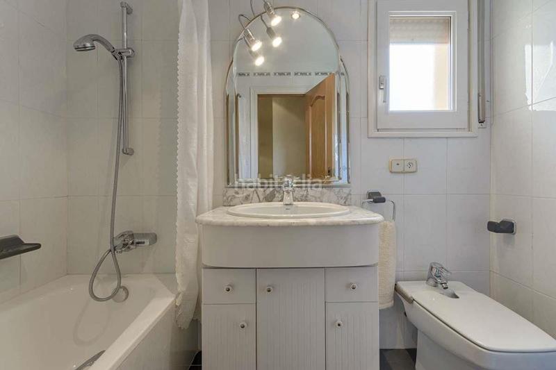 Foto 55ef057d-d112-4fde-8398-bb4bba7a7dfd. Chalet magnifica casa en venta en Nord Roses