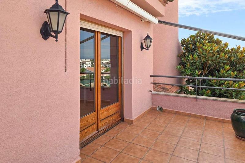 Foto 5cf51965-bf05-4c47-acad-0f87a24901ac. Chalet magnifica casa en venta en Nord Roses