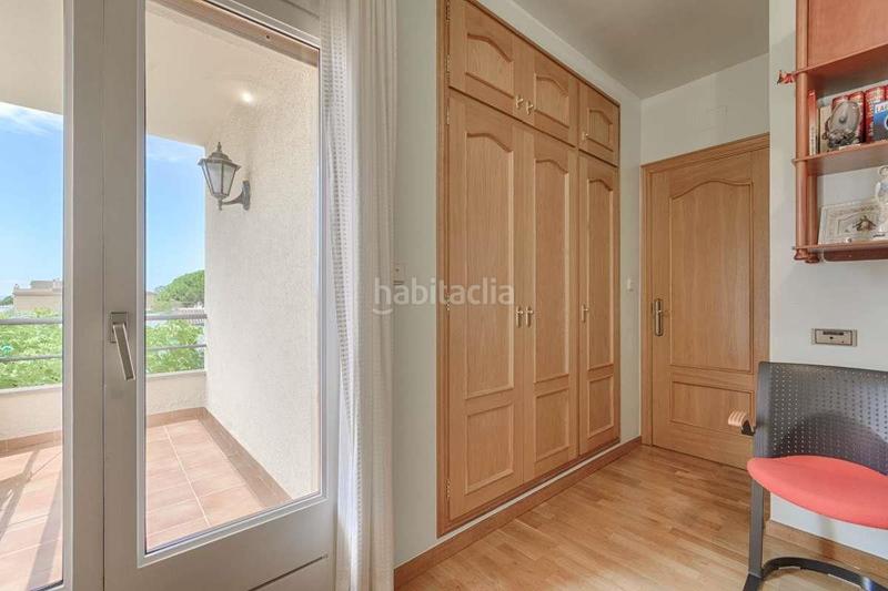Foto a46d3065-9c50-425e-9738-784b67bab351. Chalet magnifica casa en venta en Nord Roses
