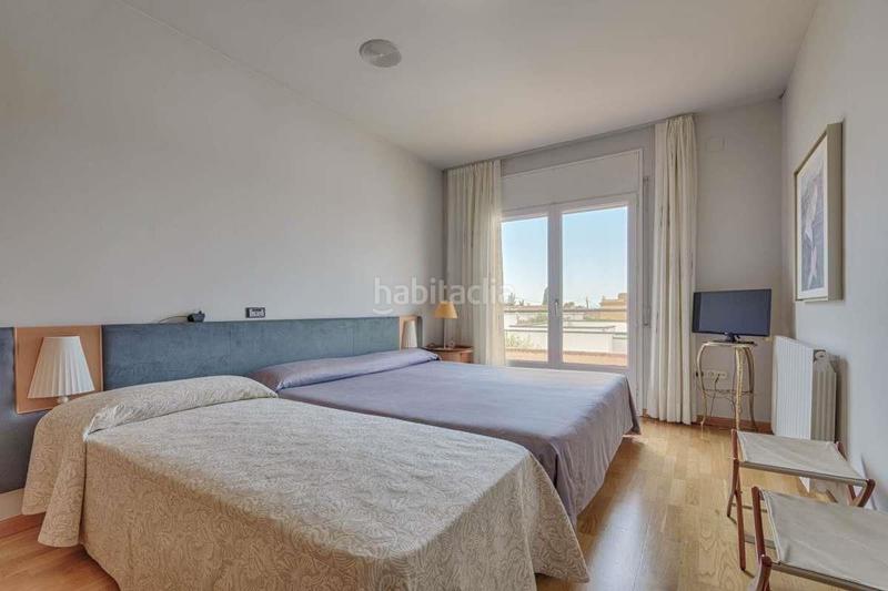 Foto aea37a4a-95a5-43fe-9ed9-ce65a868130f. Chalet magnifica casa en venta en Nord Roses