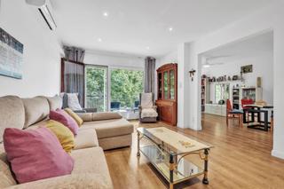 Appartement  Estació. Gran piso en figueres