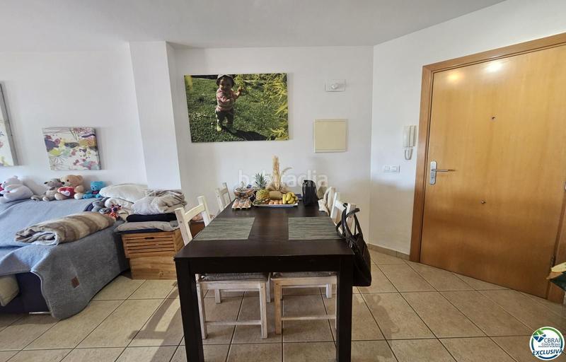 Foto 1fd15b2a-5b6a-46a9-b01a-65e48a11cf39. Appartamento con riscaldamento parcheggio terrazza in Empuriabrava