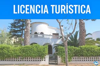 Xalet  Requesens. Con licencia turistica cerca del mar