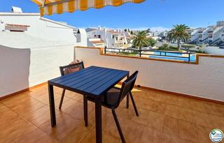 Appartement  De josep carner. Con piscina  y parking privado