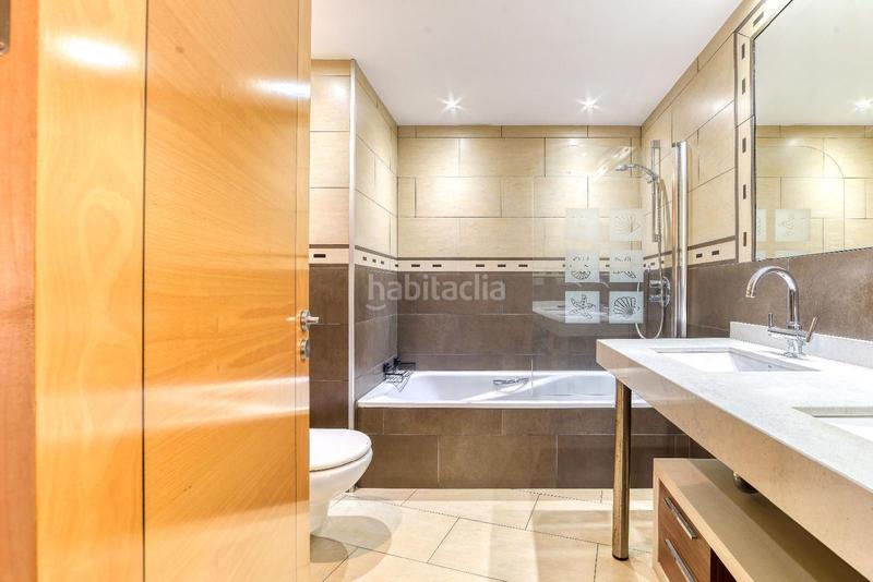 Foto 9cbe15df-1986-417b-a755-a7982dab0204. Appartamento con riscaldamento in Centre Roses