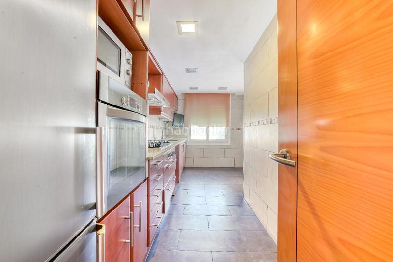 Foto bb7df9a6-576d-4a30-b61d-6aced8791c70. Appartamento con riscaldamento in Centre Roses