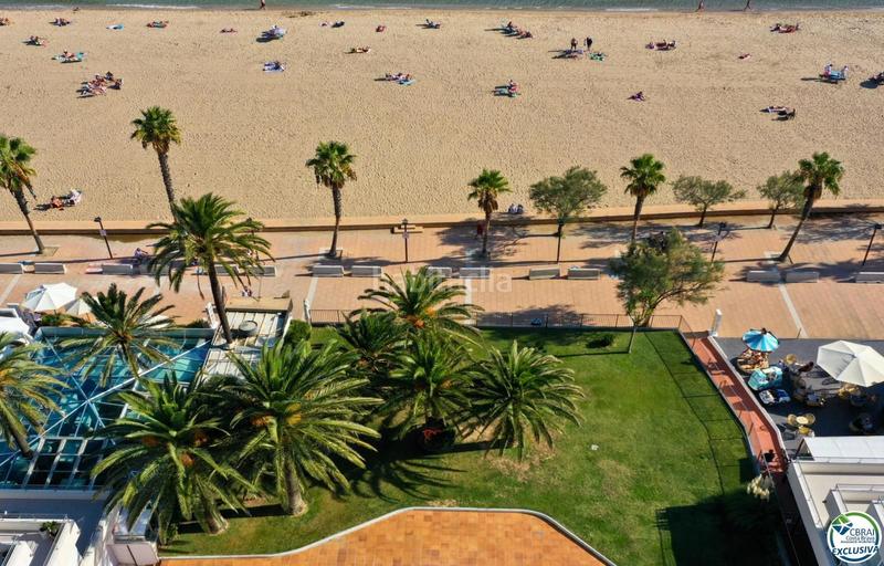 Foto 59b1d3e3-dc4b-4464-a679-fc9dfa99b94b. Apartamento tu hogar frente al mar con piscina en Roses