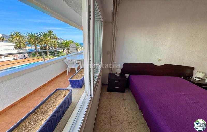 Foto e258cadc-3beb-4ea9-9e6e-18904b856e7f. Apartamento tu hogar frente al mar con piscina en Roses