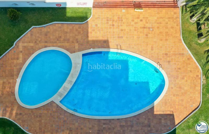 Foto eedc9712-d121-4186-9f3c-1a2cffb31332. Apartamento tu hogar frente al mar con piscina en Roses