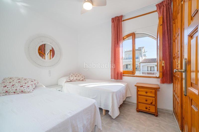 Foto 2a19a9b9-8d65-4c71-9968-e895c558ecbe. Apartament amb aparcament a Port Grec - Port Moxó Empuriabrava