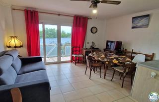 Pis  Cap norfeu. Apartamento en el centro de roses, a tan solo 160 metros del mar