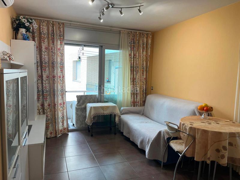 Foto 61589171-c41f-4a39-ba4c-c1cdef7fa542. Pis a Centre Roses