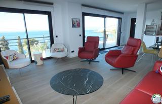 Chalet  61 avinguda de jose diaz pacchecoosé díaz pacheco. Casa en roses,  3 habitaciones, 250 m2