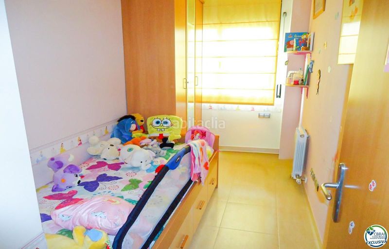 Foto 8c24d682-33b4-4431-a12e-b783af50f6db. Pis amb calefacció aparcament a Creu de la Mà Figueres