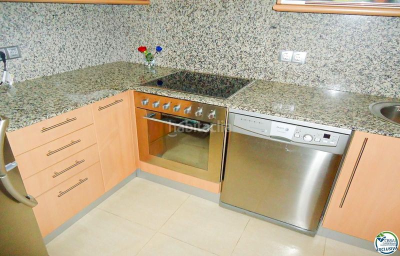 Foto 90576c71-e2cd-4c2b-97d1-6956fa82ca4e. Pis amb calefacció aparcament a Creu de la Mà Figueres