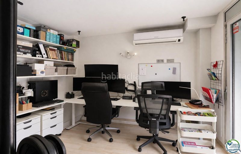 Foto 133c4bd6-8b4b-4745-9f1b-2b6ecd21d9c6. Pis amb calefacció aparcament a Centre Roses