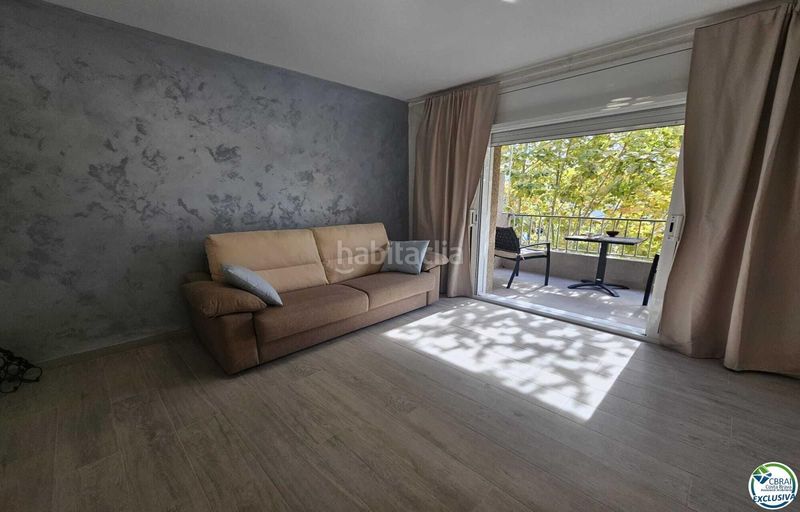 Foto a95a8f5b-da67-4f49-9acb-41944dc7e5ac. Apartament amb calefacció a Moxó - Sant Mori Empuriabrava