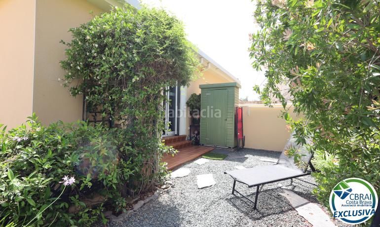 Foto f2d4b2f3-52d0-4edb-8973-f3e86f3c2c61. Casa amb calefacció aparcament a El Colomer - La Bateria - La Coma Llançà