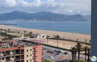 Estudio  Pasaje delta muga. Estudio con cabina renovado con vistas al mar ? empuriabrava
